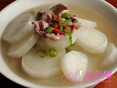 食疗养生:10款美容养颜汤 健康美丽喝出来