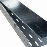 镀锌槽式桥架 多规格供应 适用各种建筑